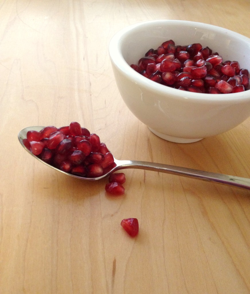 How to cut a pomegranate