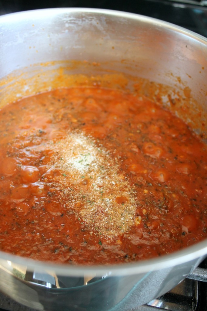 Bowtie pasta with a cheesy tomato sauce and a hint of chioptle chile