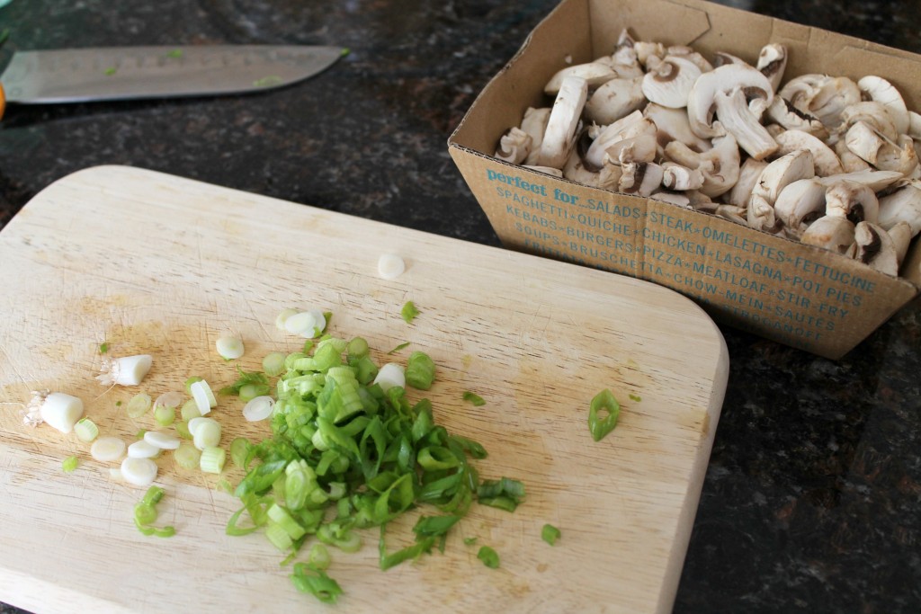 Pan-Fried Chicken Thighs with Mushroom Sauce 7