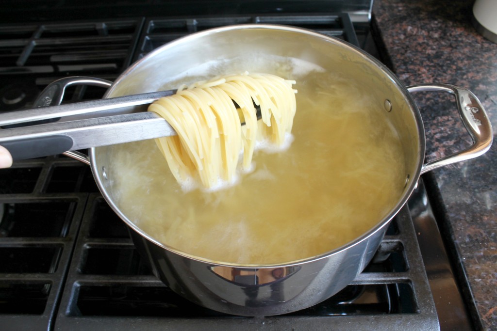 How to reduce the acidic taste in spaghetti sauce 1