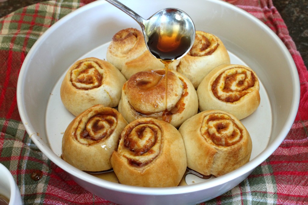 Pumpkin Cinnamon Rolls with Piloncillo 12