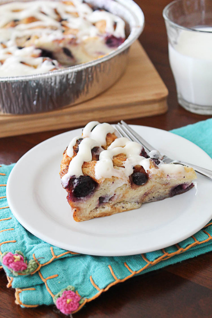 Get two easy dessert recipes in this one post. The easiest lemon curd recipe I've found, plus a Blueberry Bread Pudding.