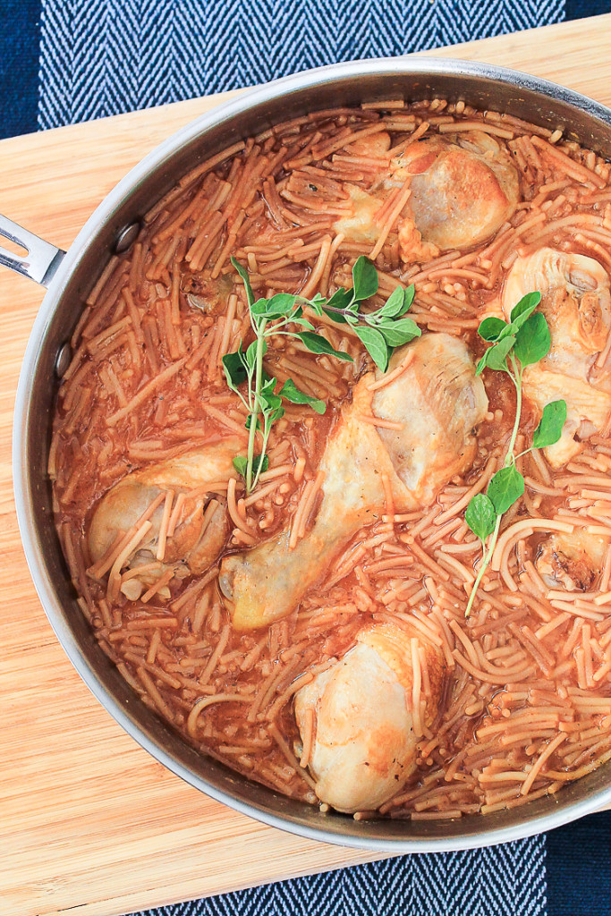 sopa de fideo with chicken