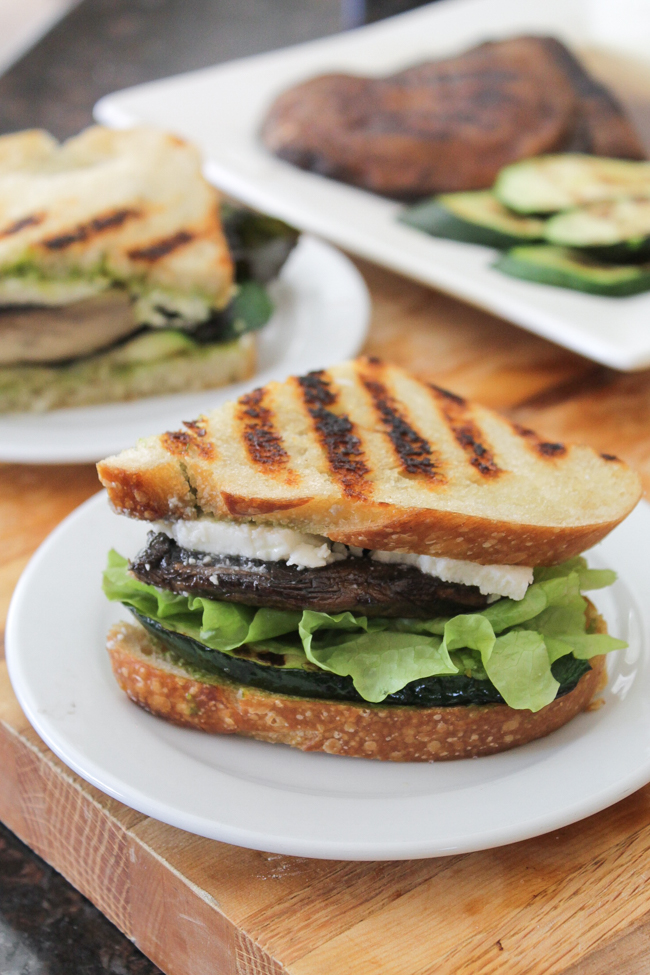 Grilled Zucchini and Portobello Mushroom Sandwich with Dairy-Free Low-Fat Cilantro Dressing via SpanglishSpoon.com Grilled Zucchini and Portobello Mushroom Sandwich with Dairy-Free Low-Fat Cilantro Dressing